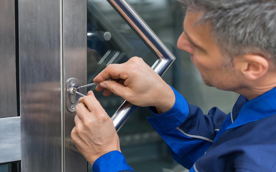 changer le cylindre d'une serrure Guercheville